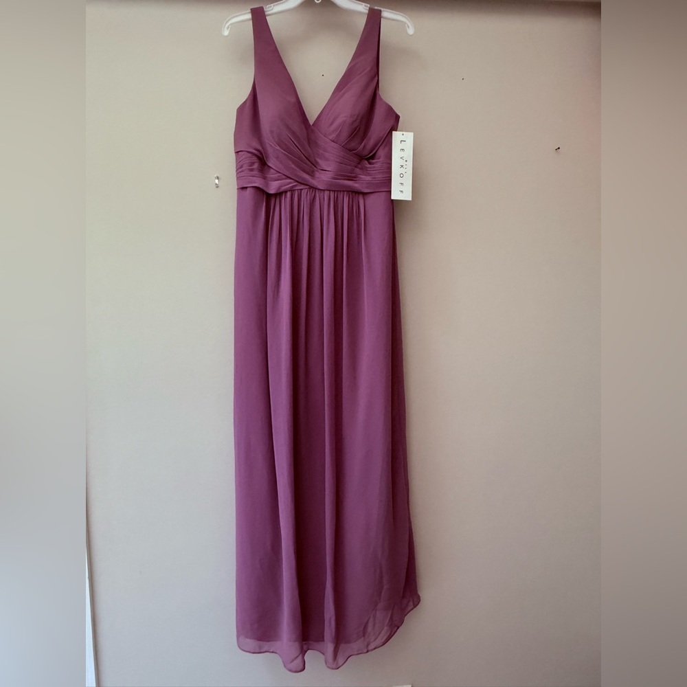 Bill Levkoff Wisteria V-neck Dress